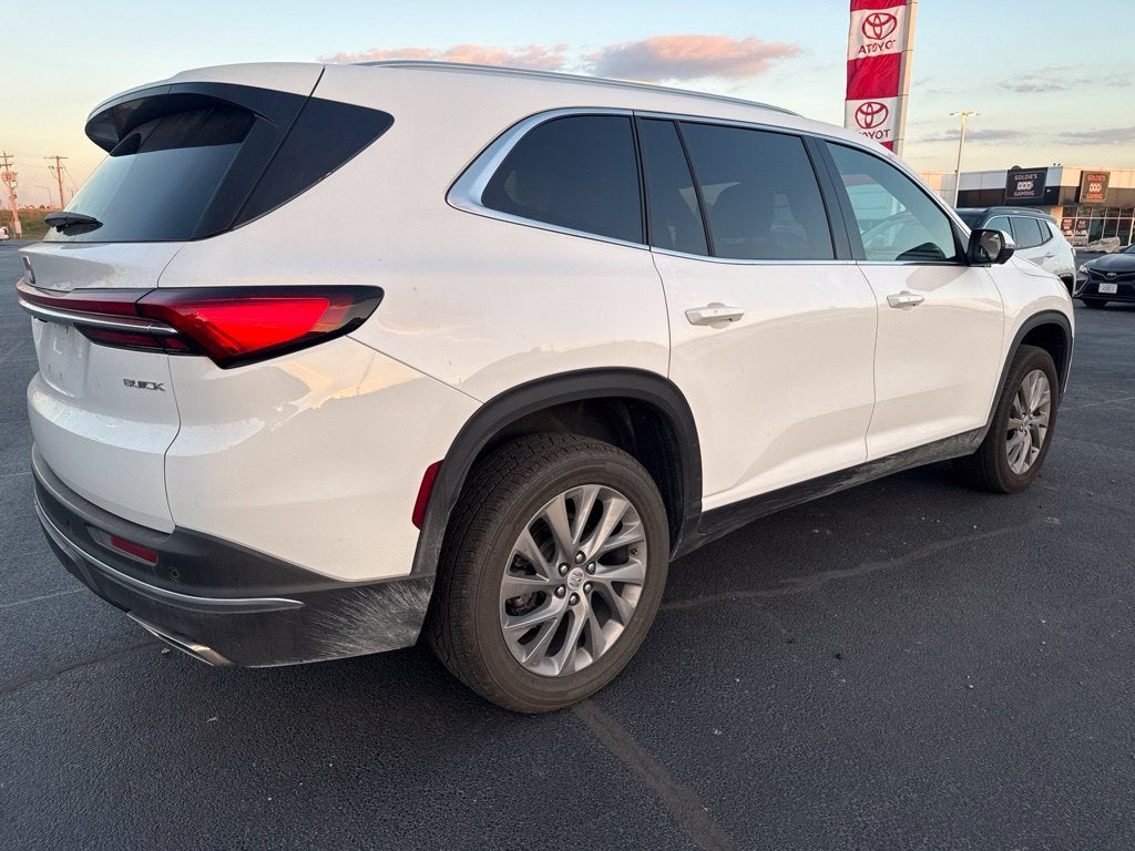 2025 Buick Enclave Preferred