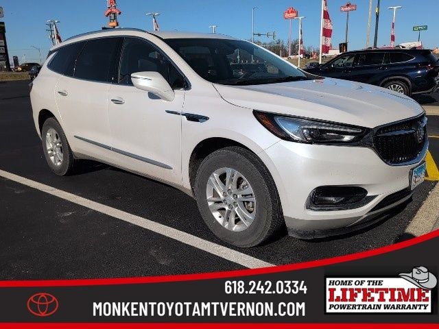 2018 Buick Enclave Essence's photo