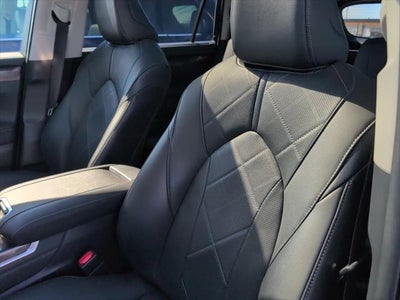 2021 Toyota Highlander Hybrid Platinum