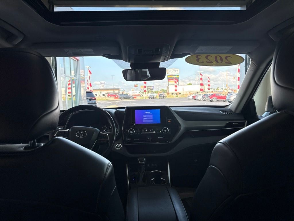 2023 Toyota Highlander XLE