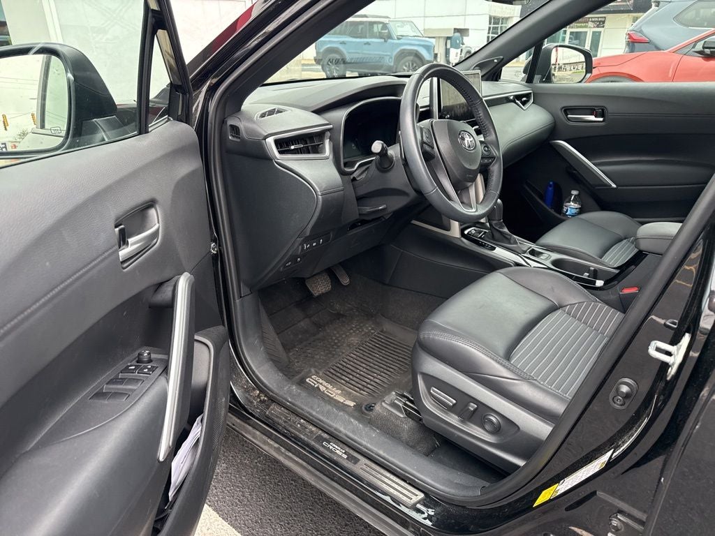 2024 Toyota Corolla Cross Hybrid XSE