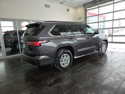 2023 Toyota Sequoia SR5