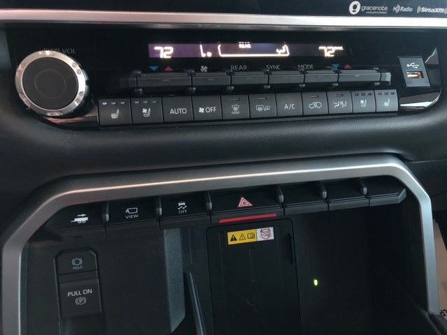 2024 Toyota Sequoia Platinum