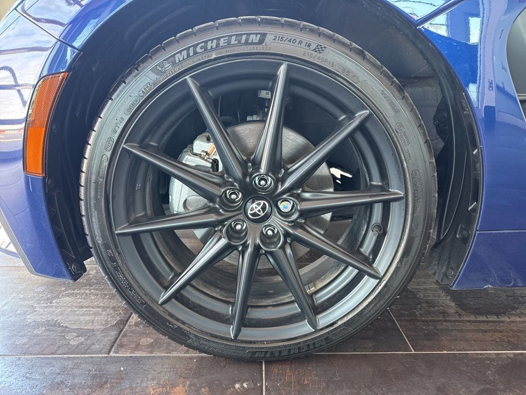 2025 Toyota GR86 Premium