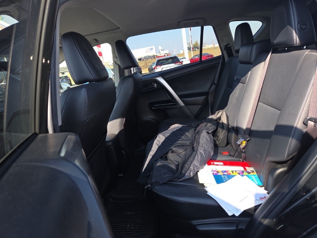 2017 Toyota RAV4 Hybrid Limited