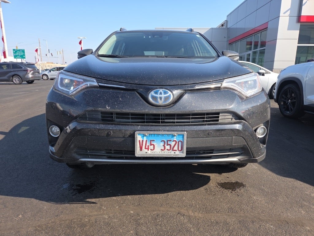 Used 2017 Toyota RAV4 Limited with VIN JTMDJREV5HD142453 for sale in Mount Vernon, IL