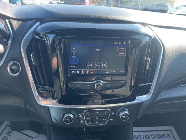 2022 Chevrolet Traverse LT Cloth