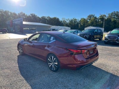 2020 Nissan Altima 2.5 SR