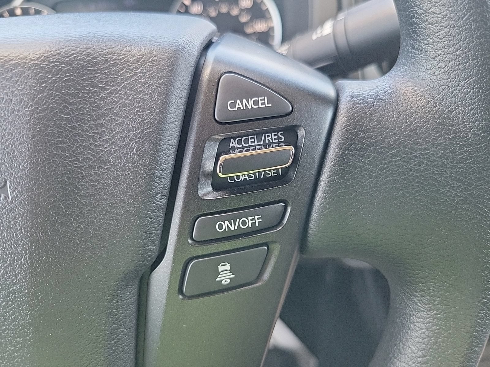 2025 Nissan Frontier S