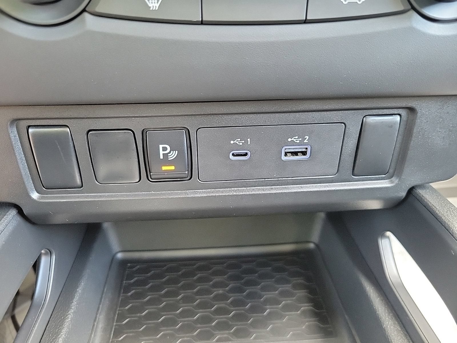 2025 Nissan Frontier S