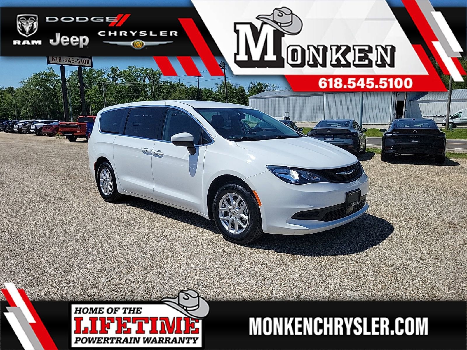 2022 Chrysler Voyager