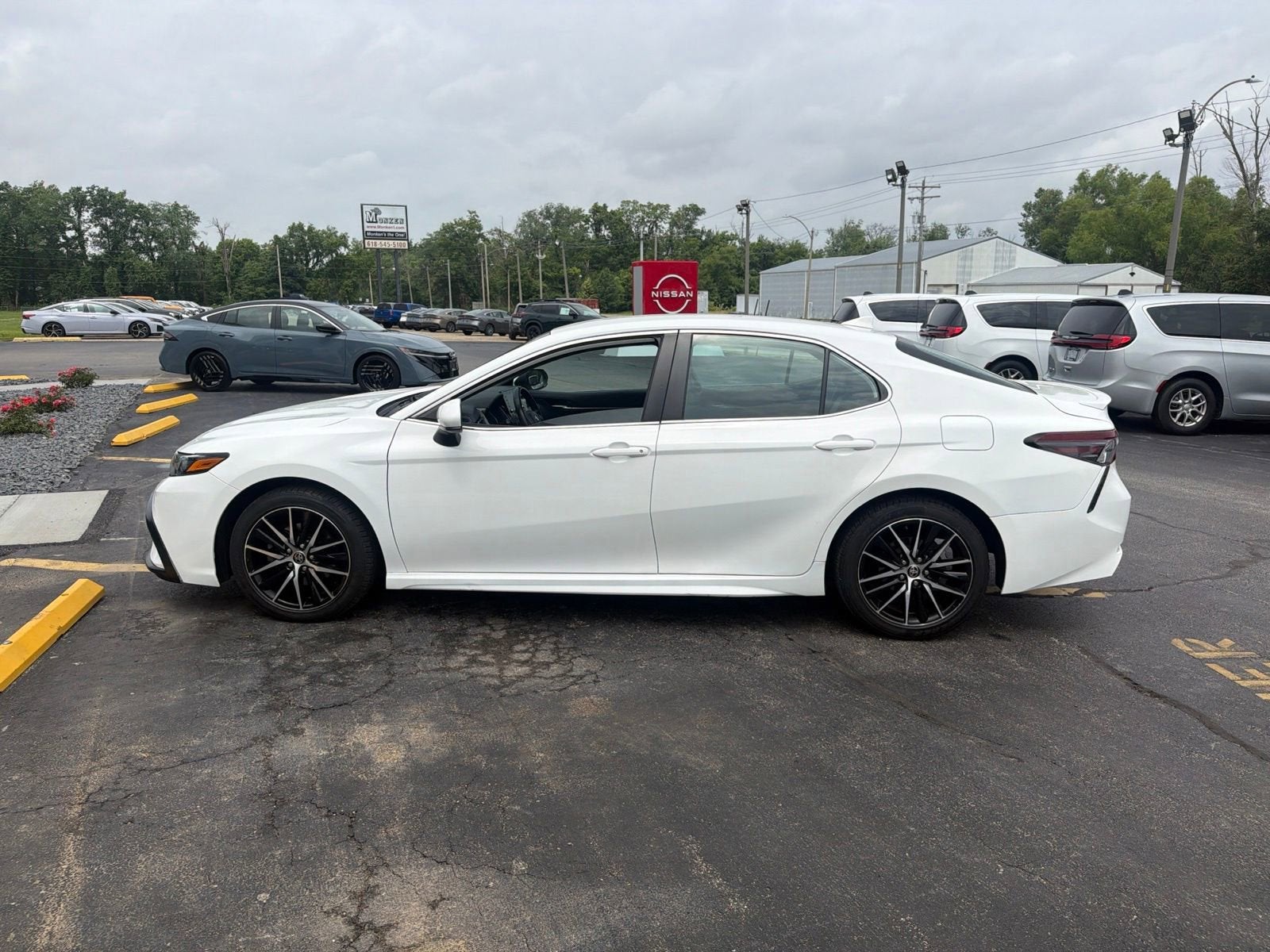 2021 Toyota Camry SE