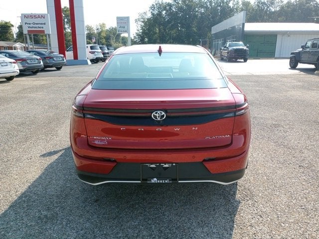 2023 Toyota Crown Platinum