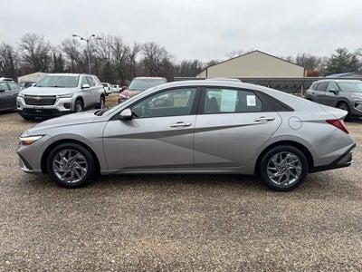 2024 Hyundai Elantra SEL