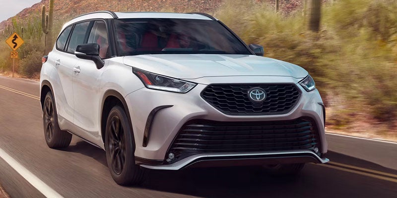 2025 Toyota SUV with 3 rows